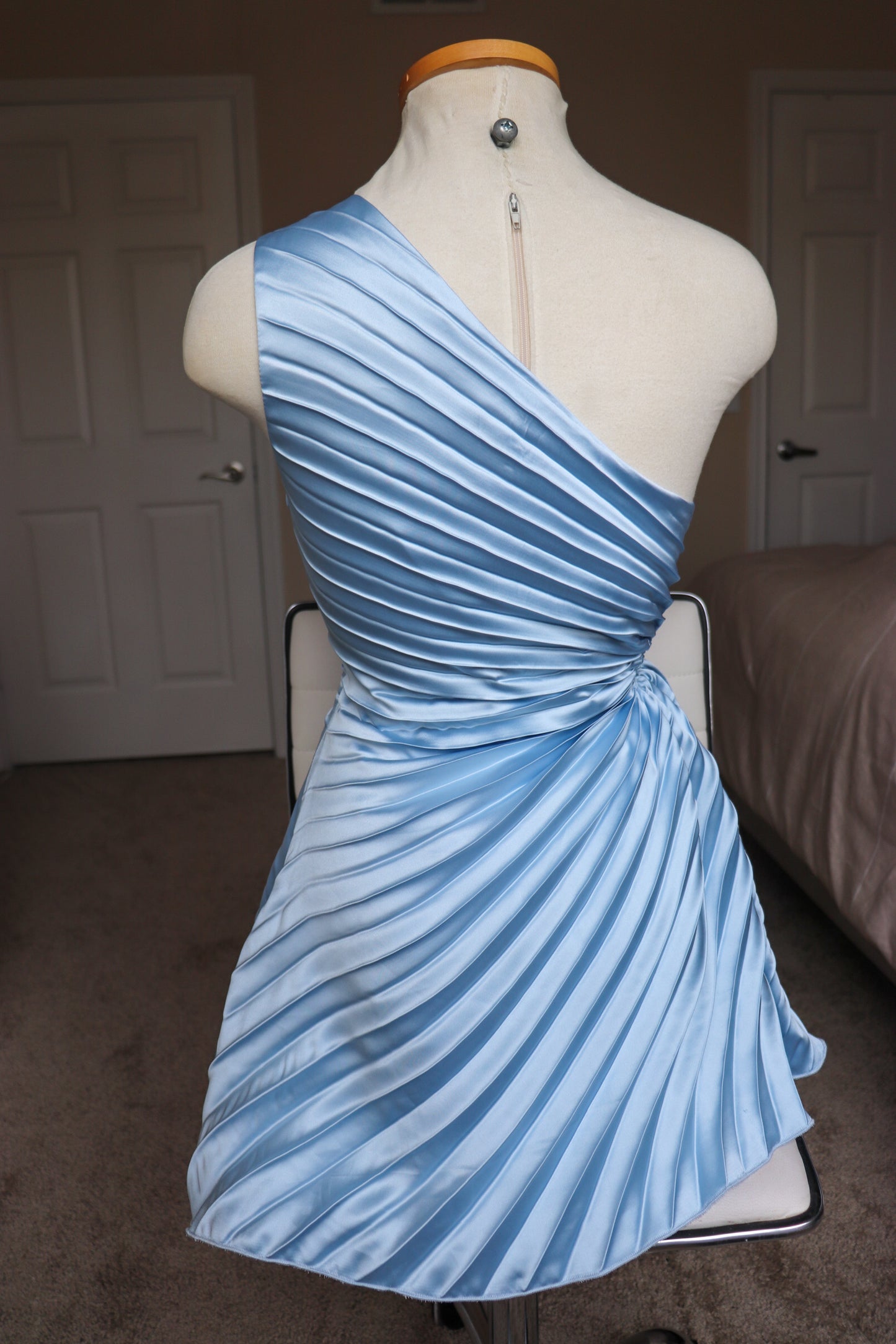 DAMAGED- Ava pleated one shoulder dress