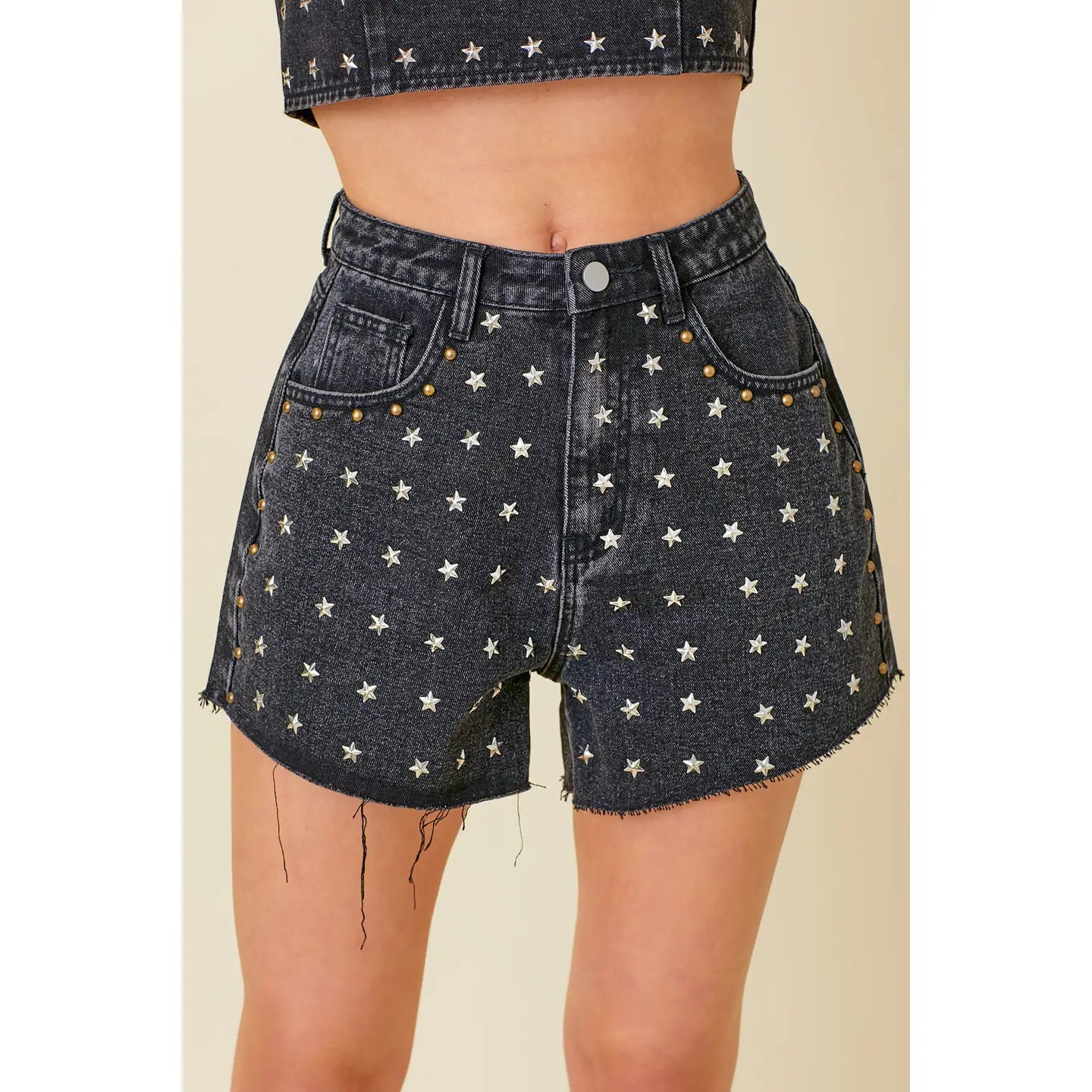 Wendy studded shorts