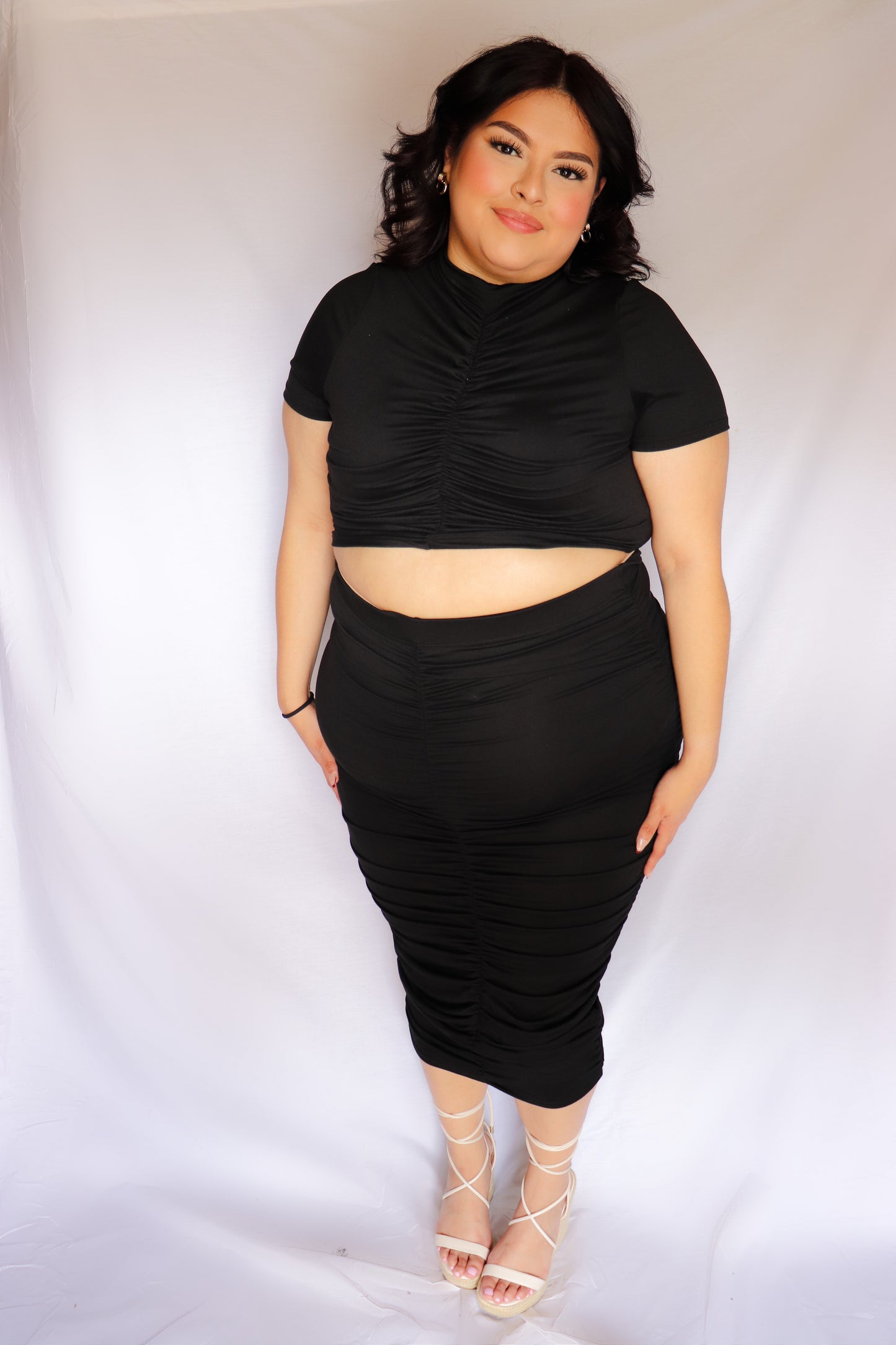 Julie - black Plus size top