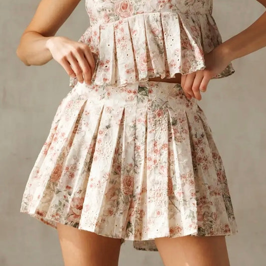 Floral ruffle shorts
