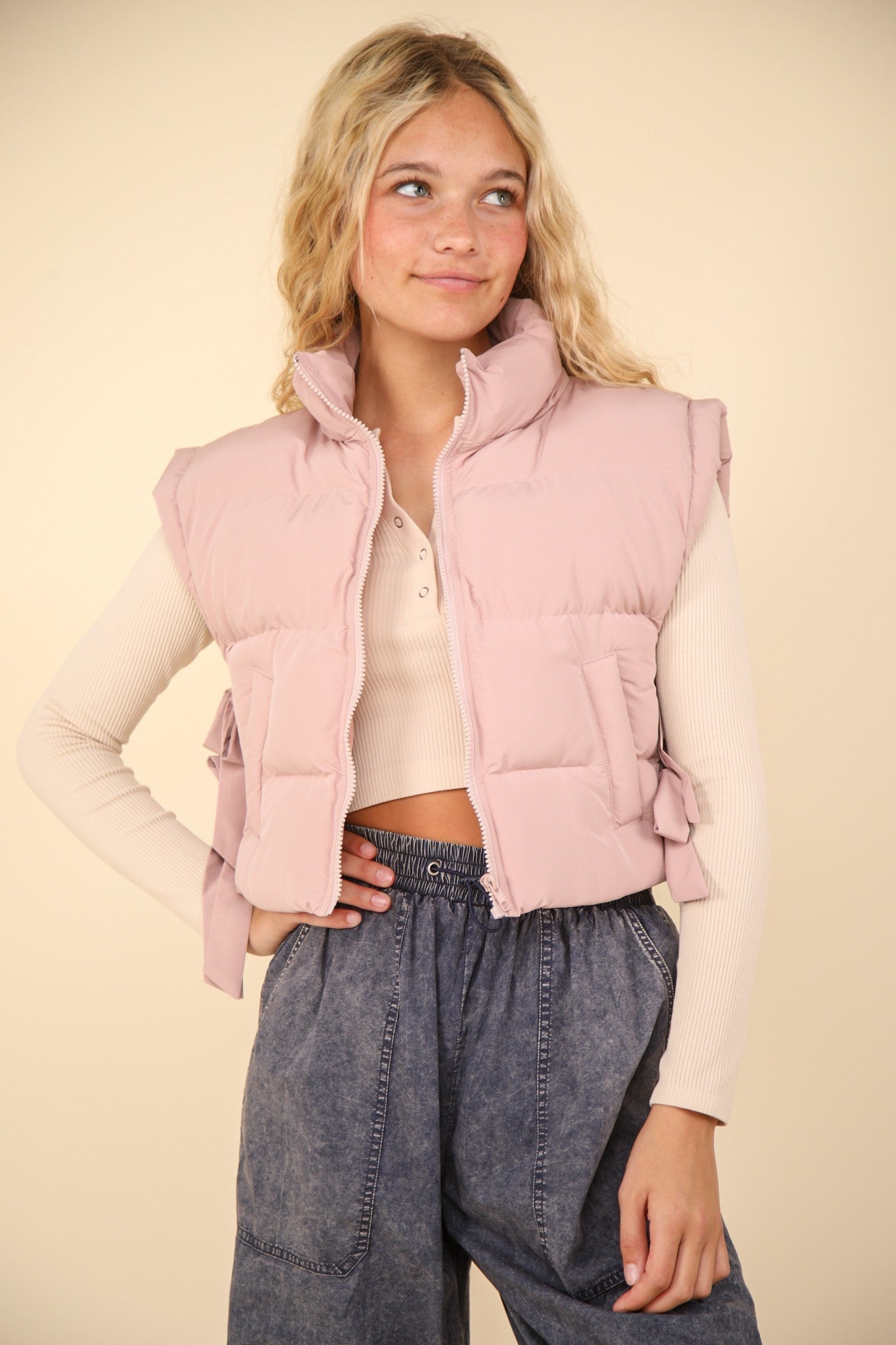 Nia vest